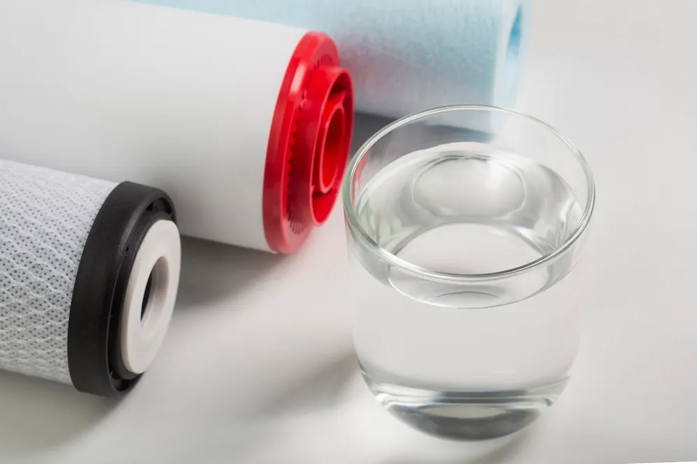 water-filters-glass-water
